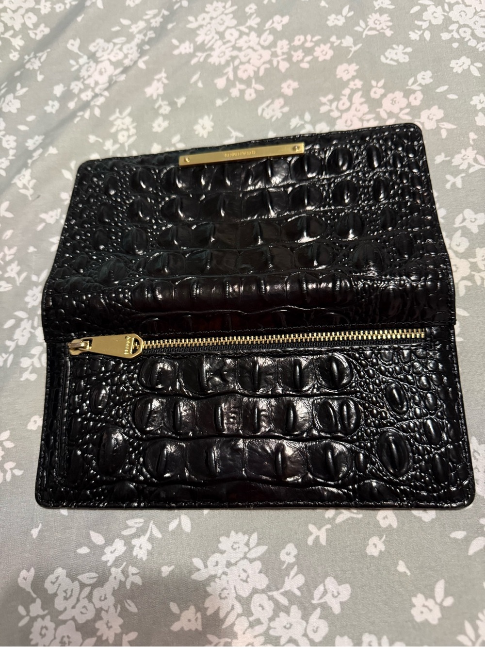 Brahmin Black Croc-Embossed Patent Leather Wallet with Gold Bar - Picture 3 of 3